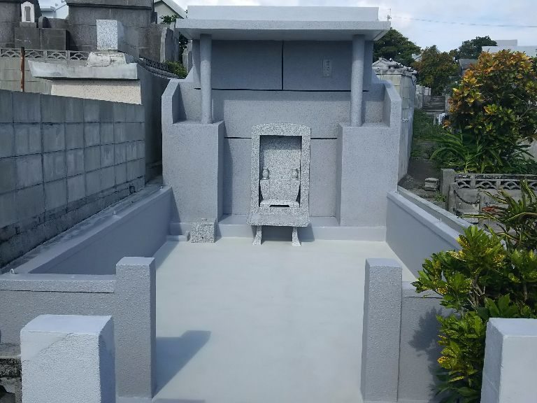コンクリート墓修理①