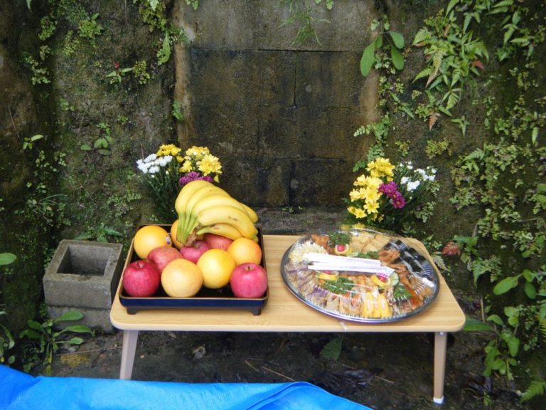 お供え物（出骨）