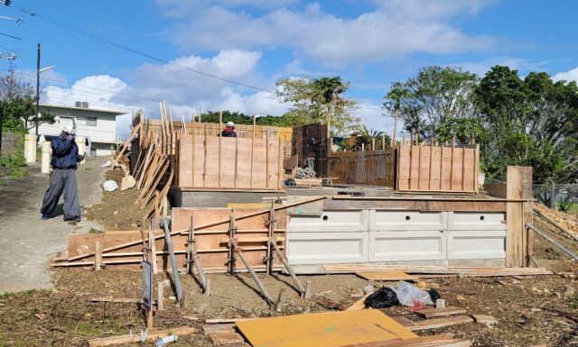 C家之墓建て替え工事・・・【基礎工事】宜野湾市