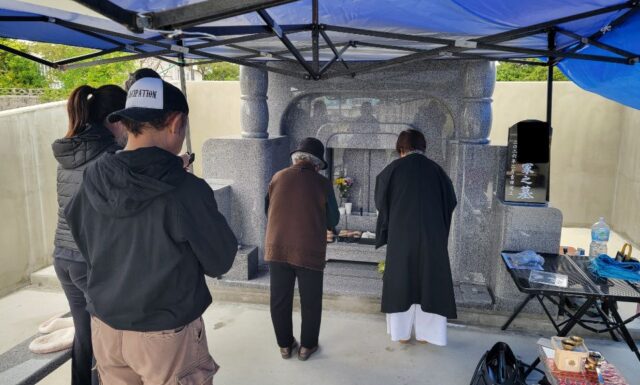 C家之墓建て替え工事・・・【納骨式】宜野湾市