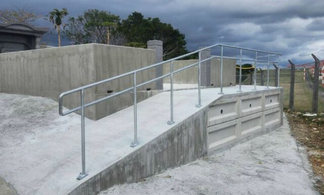 C家之墓建て替え工事・・・【完成】宜野湾市