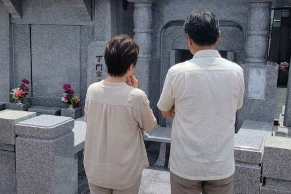 【浦添市】アクセスの良さと納得の価格。賢い大人が選ぶ、現代版・お墓の新基準。